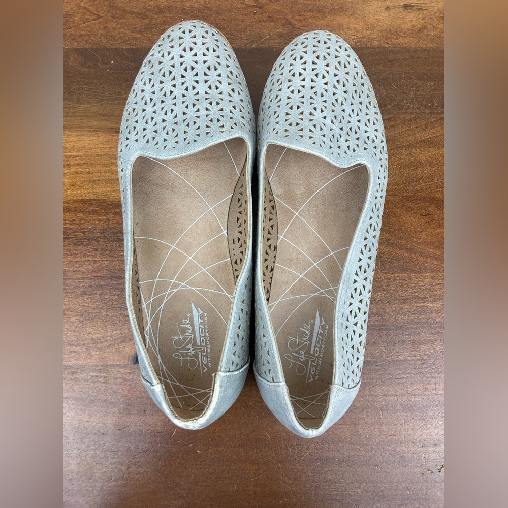 Lifestride Velocity Zamora Perforated Flat Gray Loafers Women’s Size 8.5M. - Picture 10 of 12